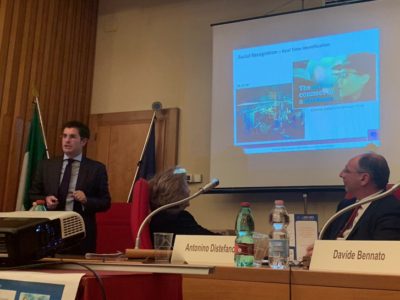 Intervento di Giuseppe Fragola a un convegno